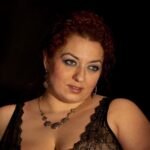 from-amateur-to-webcam-model-anaangelas-journey-1