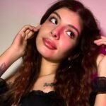 From Amateur to Webcam Model: DianaWood’s Journey