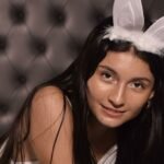 From Amateur to Webcam Model: EimyVelez’s Journey
