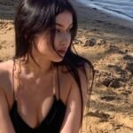 From Amateur to Webcam Model: EllaCurry’s Journey