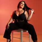 From Amateur to Webcam Model: ElleryLee’s Journey