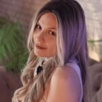 from-amateur-to-webcam-model-estherlus-journey-1