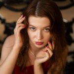 From Amateur to Webcam Model: KiraJansens’ Journey