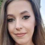 From Amateur to Webcam Model: LauraMercks’ Journey