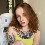 from-amateur-to-webcam-model-louibrowns-journey