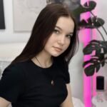 from-amateur-to-webcam-model-my-journey-with-lialorel