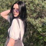 from-amateur-to-webcam-model-my-journey-with-mikasaacker