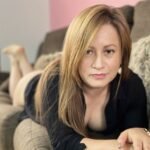 From Amateur to Webcam Model: My Journey with MonyOrtega