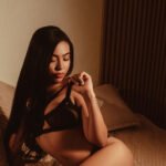 From Amateur to Webcam Model: My Journey with NaomiElordi