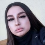 From Amateur to Webcam Model: My Journey with RedelLizi