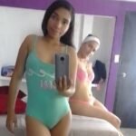 from-amateur-to-webcam-model-my-journey-with-sharonandalexa-1