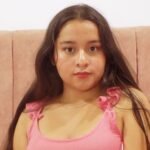 from-amateur-to-webcam-model-my-journey-with-sofiwuller