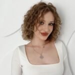 From Amateur to Webcam Model: The RavenCarver Story