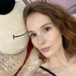 From Amateur to Webcam Model: ZvanaRuth’s Journey