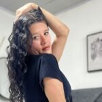from-amateur-to-webcam-star-sereneluques-journey-1