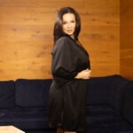 From Hobby to Fame: The Rise of Amateur Webcam Model HelenBarson