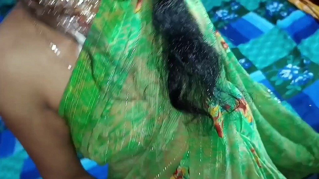 hindi-audio-a-married-womans-intimate-moments