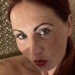 KellyLouise’s Amateur Webcam Model Adventures