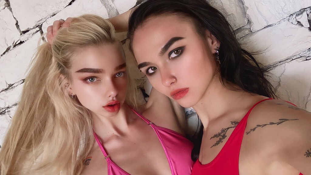 lola-blakes-cam-chaos-unleashed