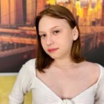 lucycohens-amateur-webcam-model-adventure