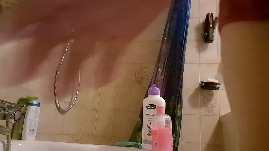 mature-self-care-a-liberating-shower-routine