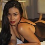 NaomiValera’s Amateur Webcam Model Adventures