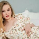 ninaweys-amateur-webcam-modeling-adventures
