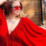 sladadells-digital-spotlight-a-candid-peek