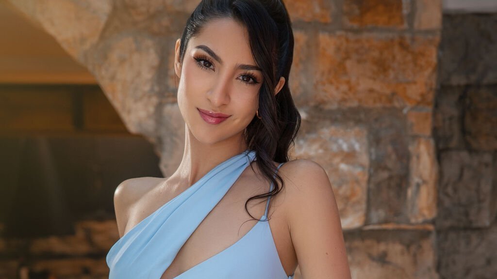 veronicavaldez-beyond-the-screens-glow