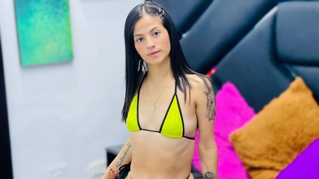 AdamsDulce’s Amateur Webcam Model Adventures