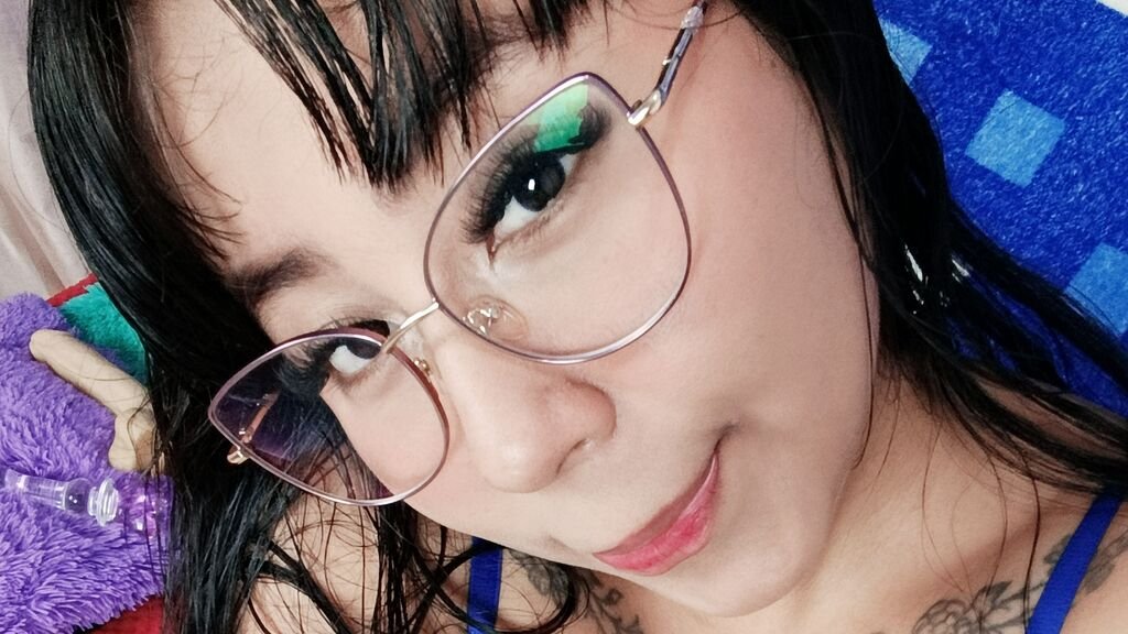 alejandrahearts unfiltered cam confessions