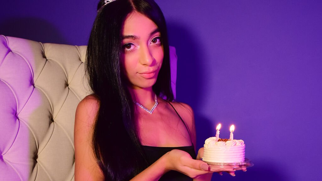 Alice Cordero's Amateur Webcam Model Adventures