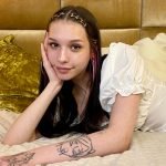 amateur webcam model alicemoren shares her unique perspective