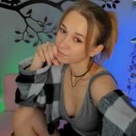 amateur webcam model amaliarous shares her unique perspective