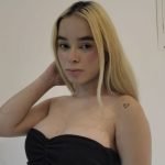 amateur webcam model camilajohnson shares her passionate performance