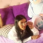 amateur webcam model carolinepolashek shares her unique perspective