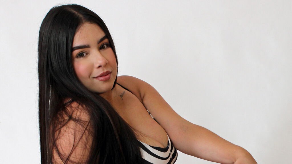 Amateur Webcam Model CatheriNicols Shares Her Unique Perspective Amateur Webcam Model CatheriNicols Shares Her Unique Perspective