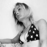 amateur webcam model chloeesmith shares her passionate performance