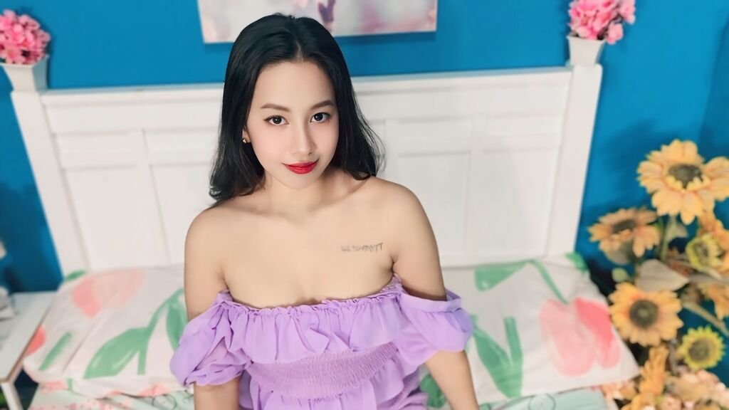 Amateur Webcam Model Dahlia Castillo Shares Her Unique Perspective Amateur Webcam Model Dahlia Castillo Shares Her Unique Perspective