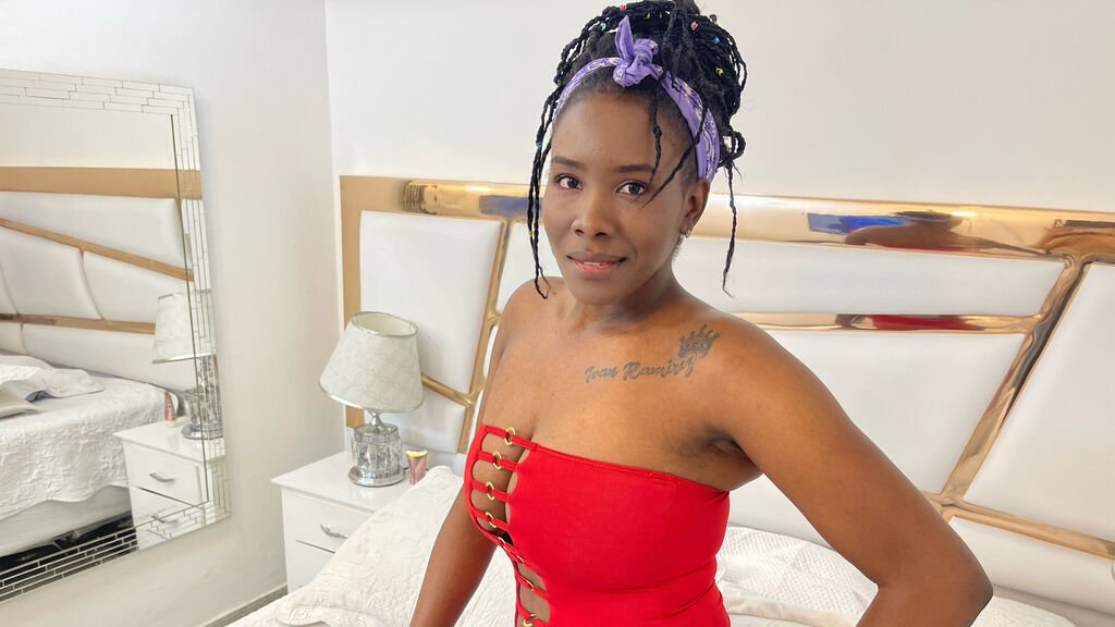 Amateur Webcam Model DaliaClarke Shares Her Unique Perspective Amateur Webcam Model DaliaClarke Shares Her Unique Perspective