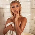 amateur webcam model elinahonney shares her unique perspective