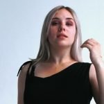 amateur webcam model ellarosso shares her passionate performance