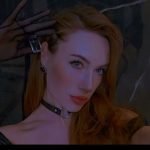 amateur webcam model finds success with evelinfindom