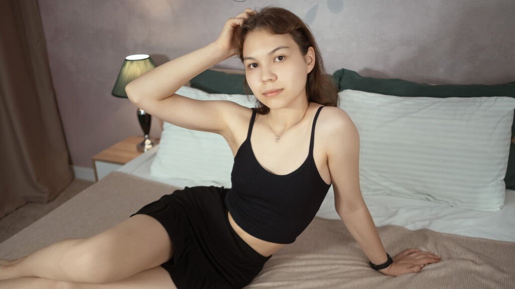 amateur webcam model jessilawson shares her unique perspective