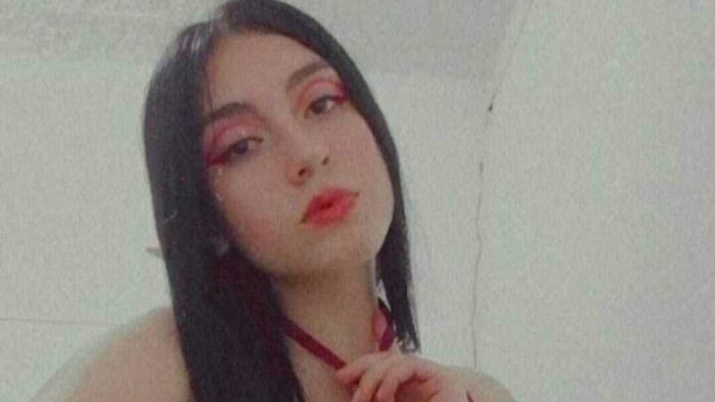 Amateur Webcam Model JolivingMiller Shares Her Unique Perspective Amateur Webcam Model JolivingMiller Shares Her Unique Perspective