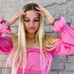 amateur webcam model kellymianis shares her unique perspective