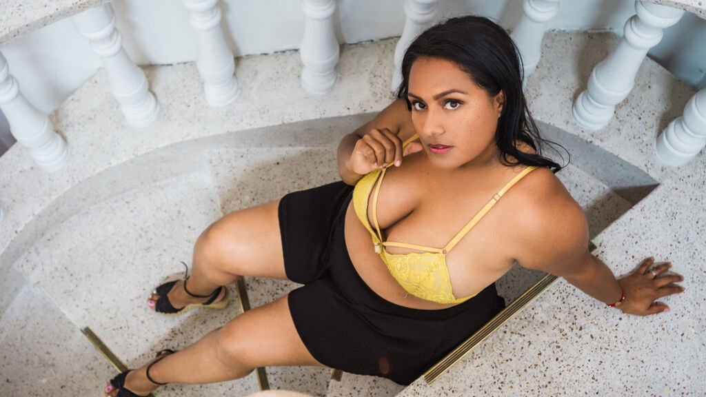 amateur webcam model larissadelmonte shares her unique perspective
