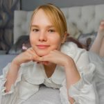 amateur webcam model linareeds unleashing her inner beauty