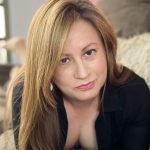 amateur webcam model monyluque shares her unique perspective