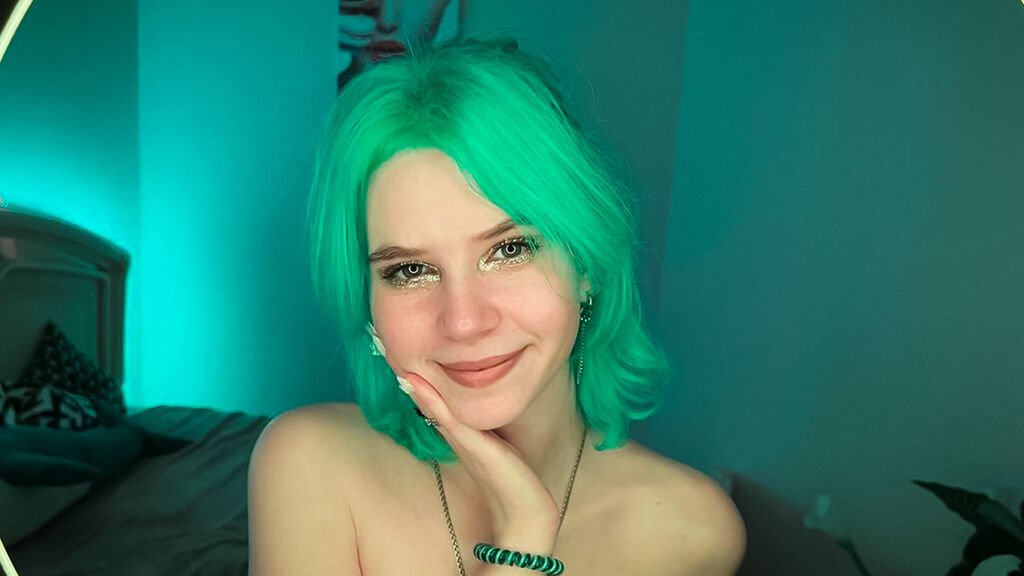 Amateur Webcam Model SandyMyers Shares Her Unique Perspective Amateur Webcam Model SandyMyers Shares Her Unique Perspective